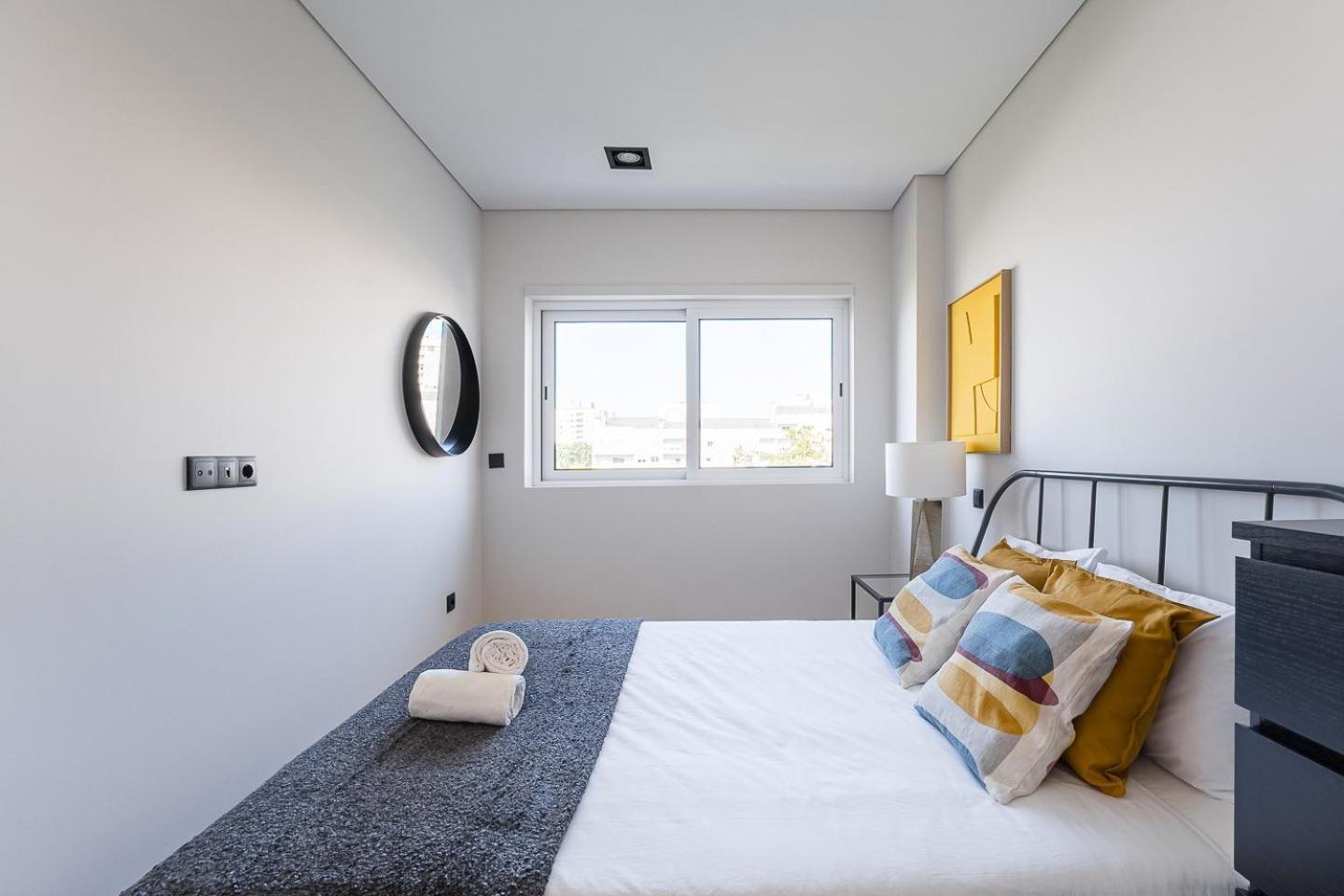 Guestready - Quental Wallpaper Near Marques Square Apartment